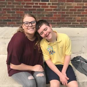 Meet your Posher, Addi